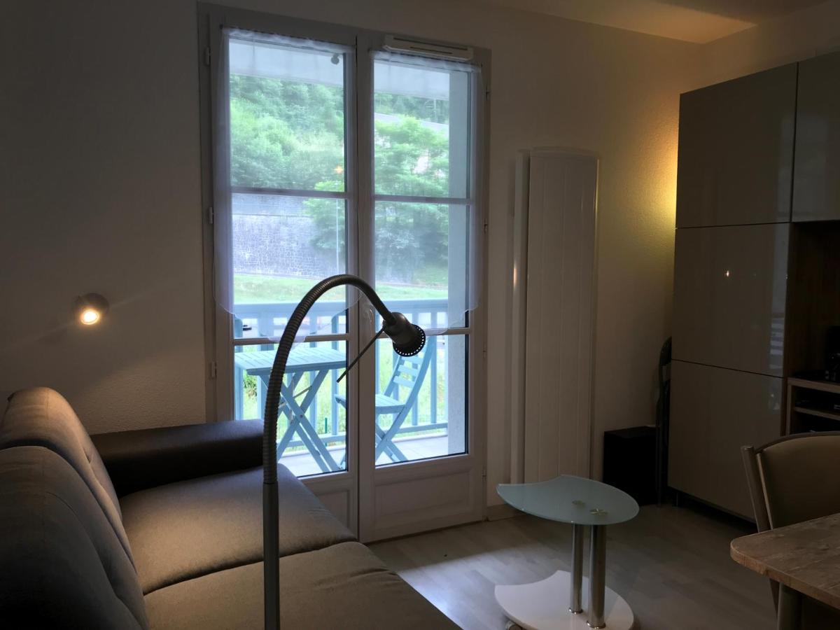 Apartamento T2 +alcove, récent 4/5 pers. Parking. Balcon. Wifi Cauterets Exterior foto