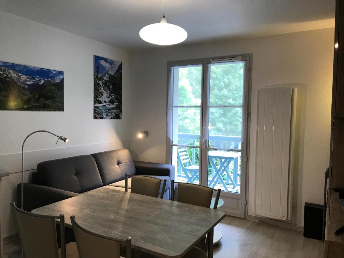 Apartamento T2 +alcove, récent 4/5 pers. Parking. Balcon. Wifi Cauterets Exterior foto